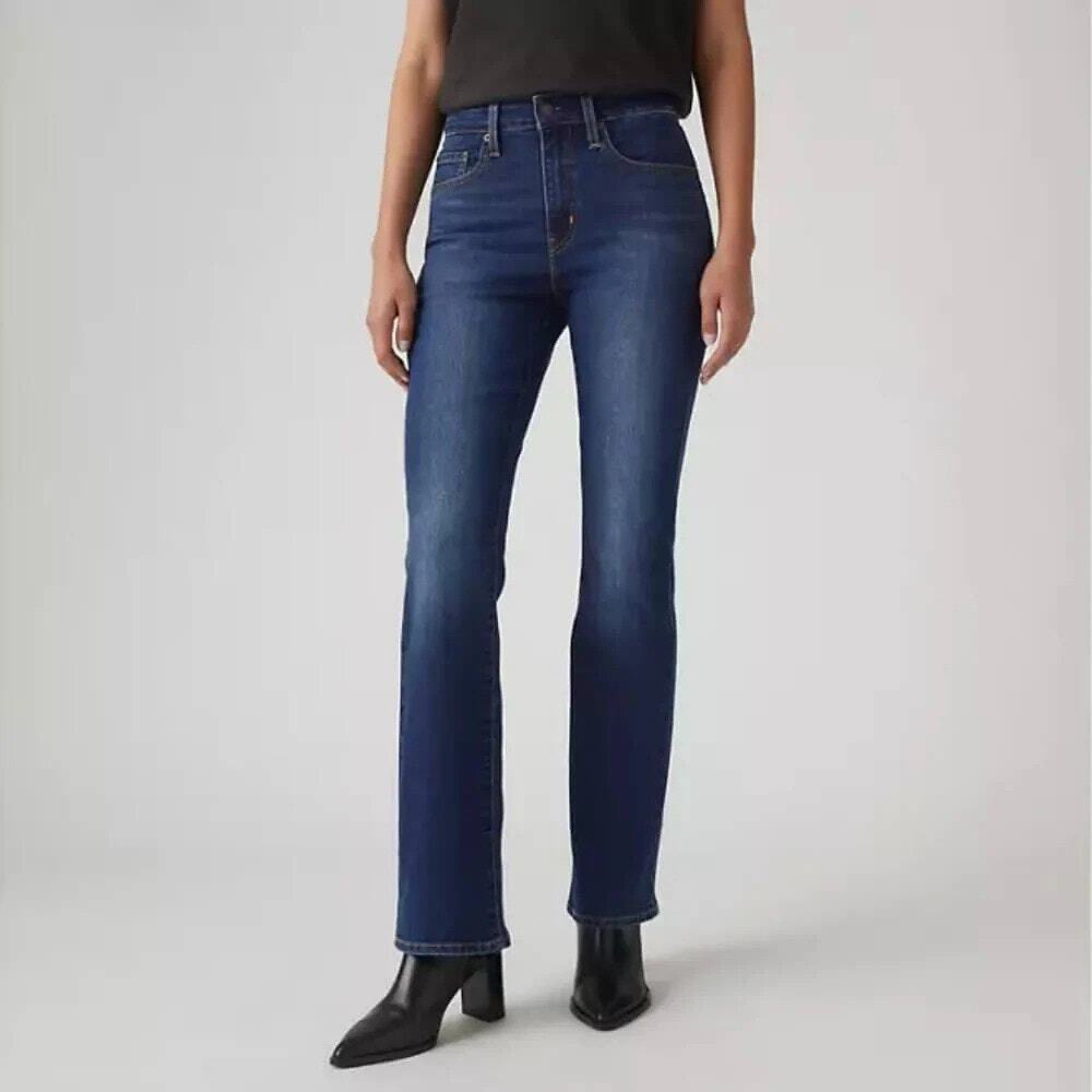 Levi's 725 Eternal Indigo Dark Blue High Rise Bootcut Classic Jeans 31